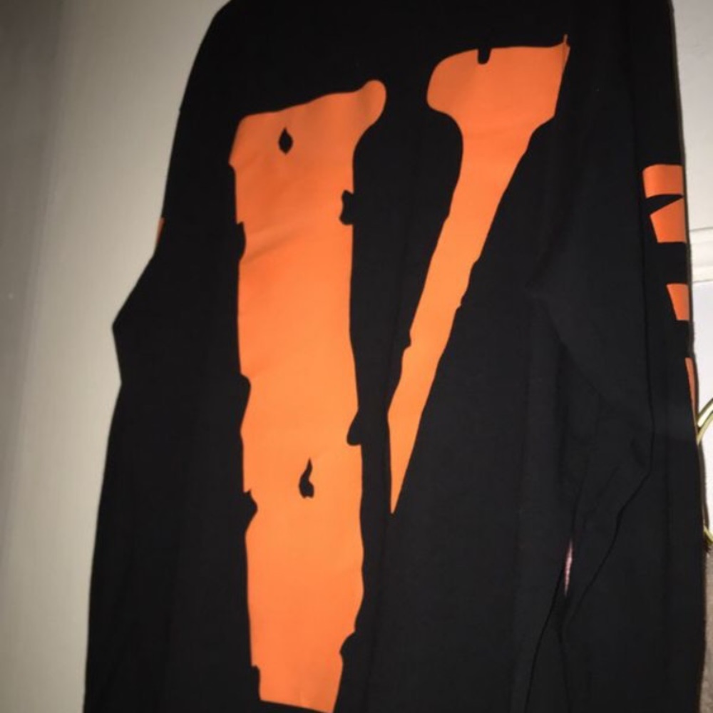 Vlone Austin TX L/S